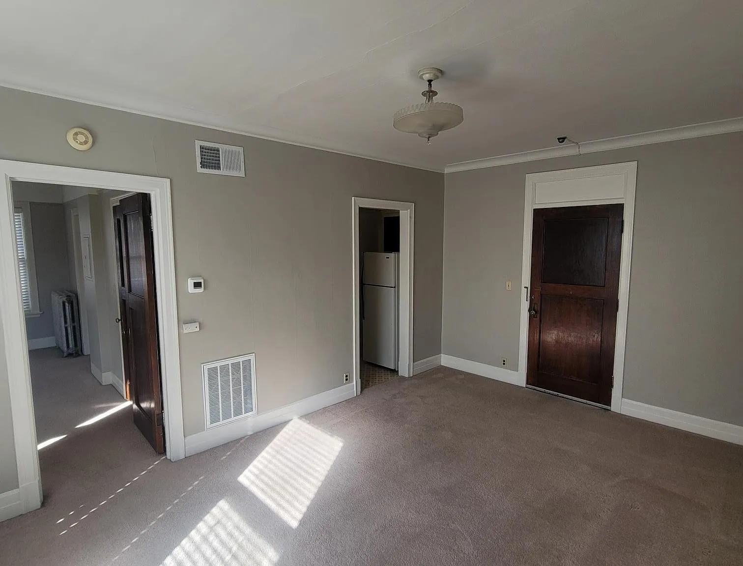 1214 W Sprague Ave — Photo 4