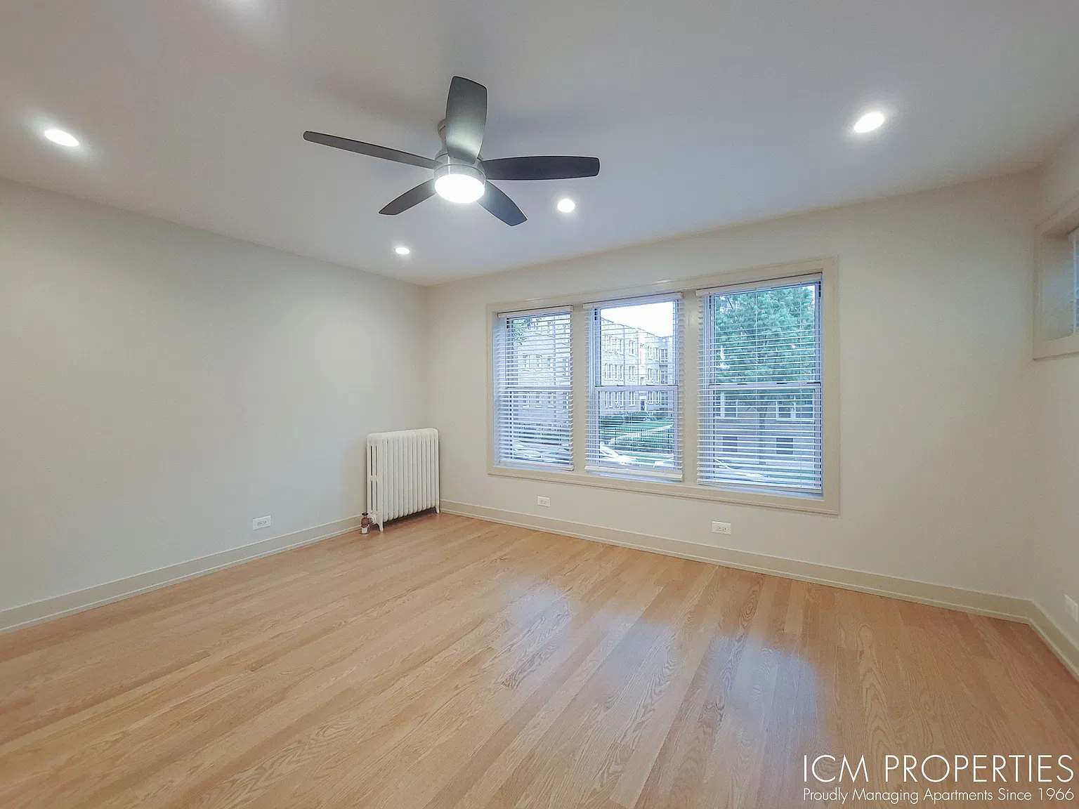 2 bed, $2,525 — Photo 2