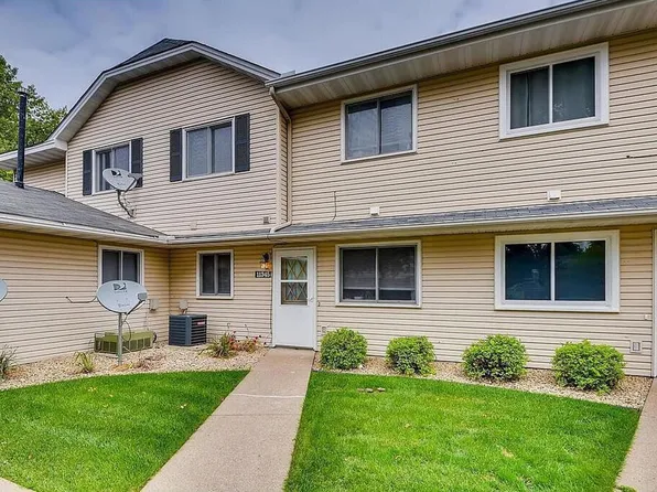 11345 Ibis St NW, Coon Rapids, MN 55433