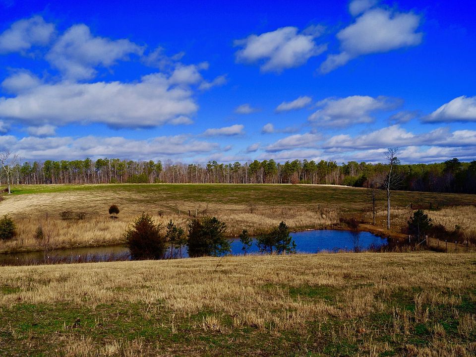 1st image of 271 Anderson Rd