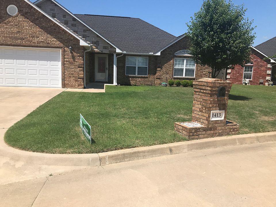 1413 SweetGum Pl