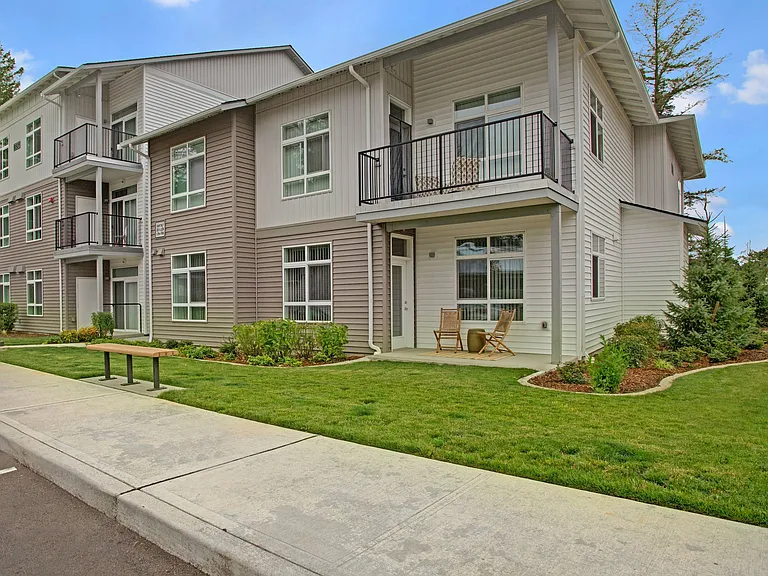 8515 Litt Dr SE — Photo 2