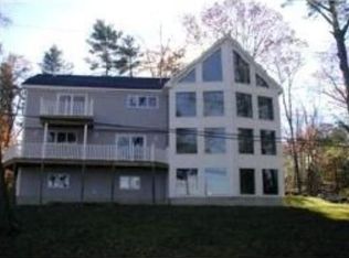 39 Pillsbury Rd, Sandown, NH 03873