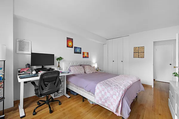 Rented by PocketBroker Inc | media 14
