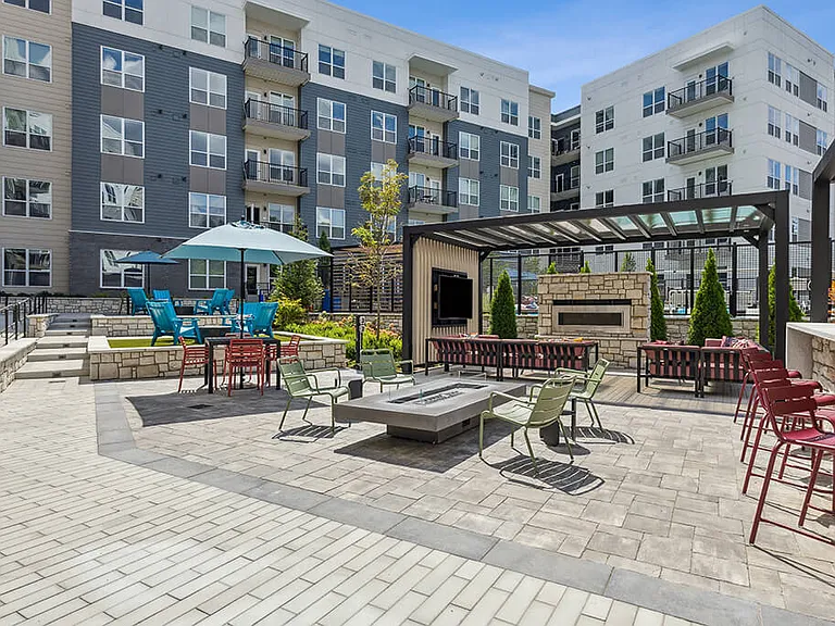 Jayden Apartments — Photo 27