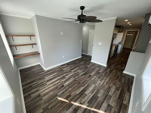 5th image of 713 Main St #B