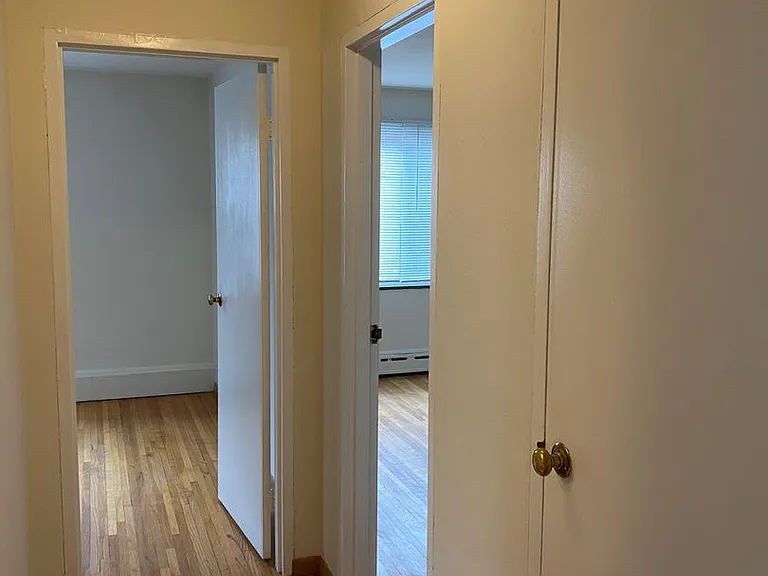 4610 Bryant Ave S — Photo 18
