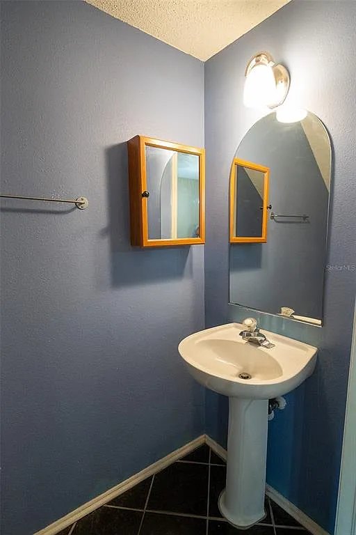 2 bed, 2.5 bath, 1184 sqft, $1,850 — Photo 4