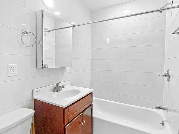 405 East 2nd Street image 13 of 16