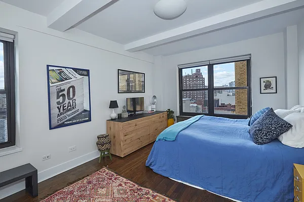 Rented by Brown Harris Stevens | media 4