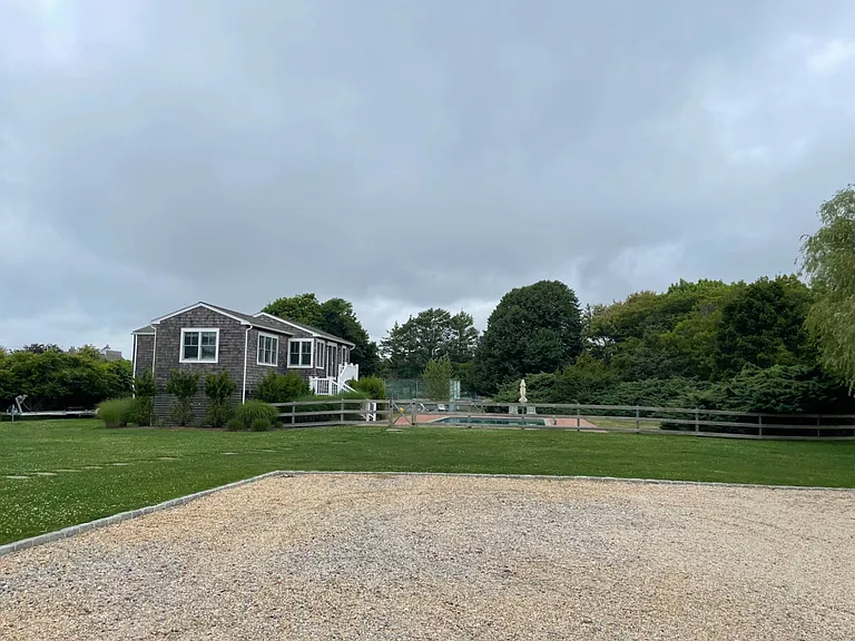 40 Tuthill Point Rd — Photo 23