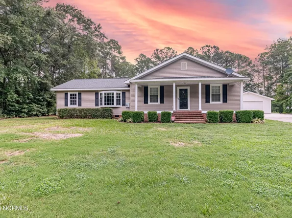 120 Queen Drive, La Grange, NC 28551