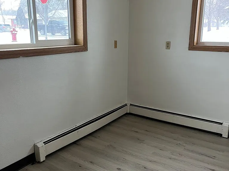 804 4th St NE — Photo 14