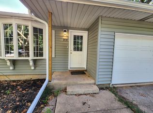 304 N Dogwood St, Strafford, MO 65757