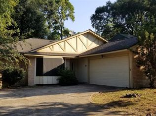 18 Kensington Ct, Conroe, TX 77304