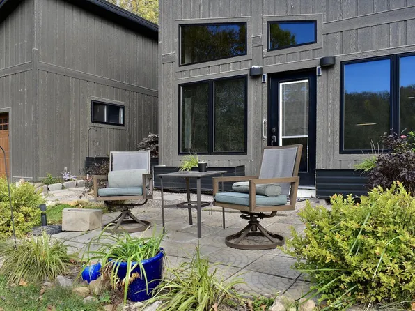 E5522 Park ROAD, Westby, WI 54667