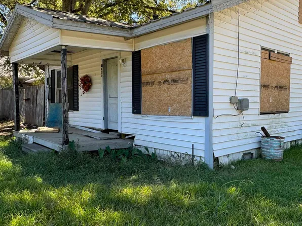 400 S Central St, Hallsville, TX 75650