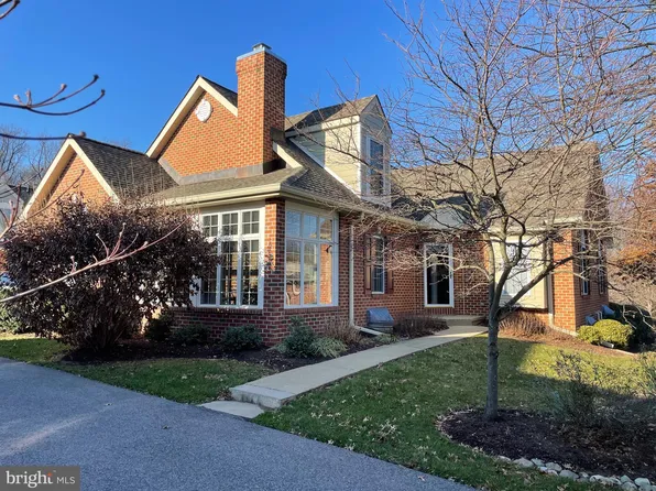 10 Lynthwaite Farm Ln, Wilmington, DE 19803