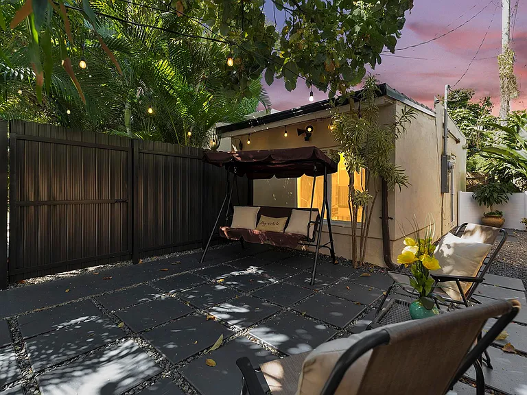 2440 SW 19th Ave #REAR — Photo 15