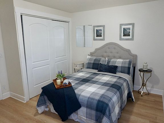 5th image of 10104 N Arden Ave