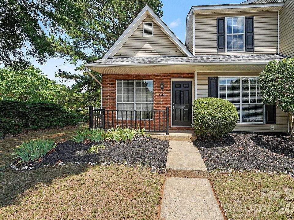 1st image of 8260 Golf Ridge Dr