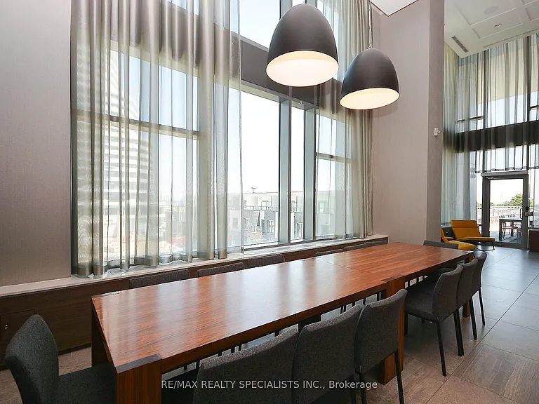 2560 Eglinton Ave W #610 — Photo 36