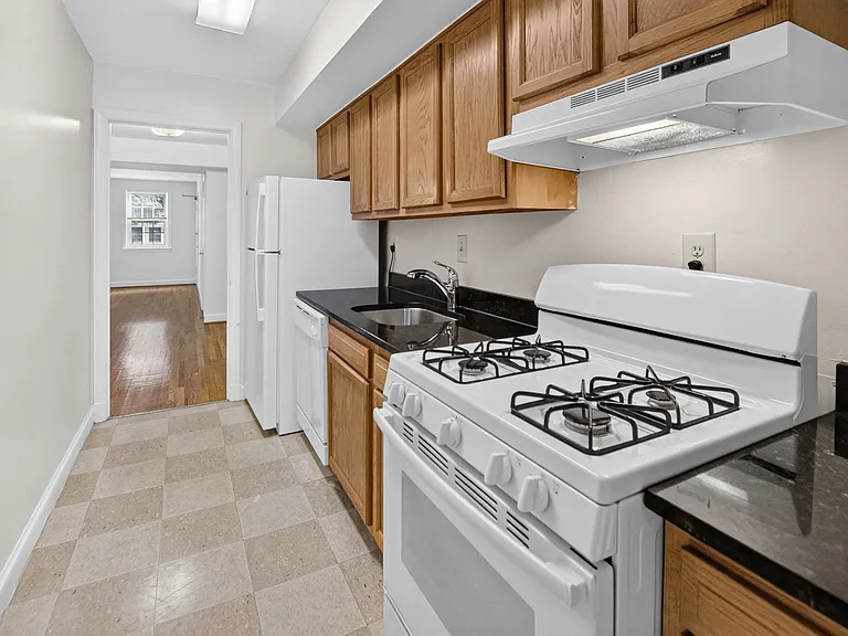 7818 Tilbury St #26 — Photo 8