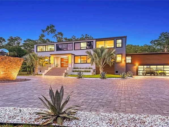 4942 Hubner Cir, Sarasota, FL 34241