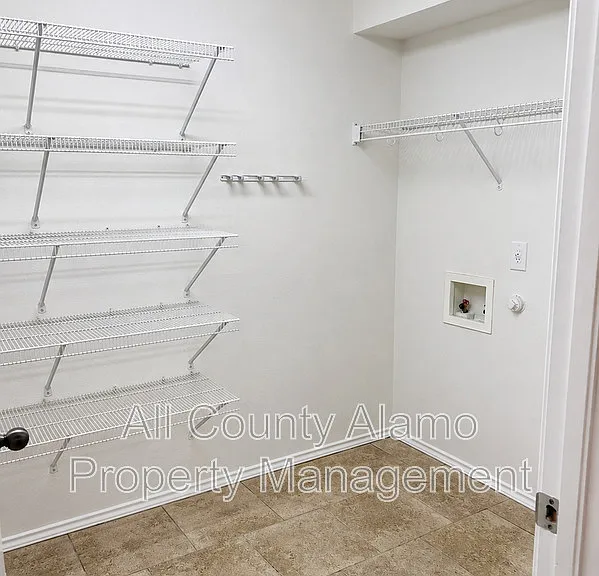 9006 Pinseeker — Photo 11