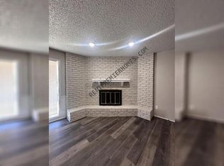 2120 Maple Dr, Midwest City, OK 73110