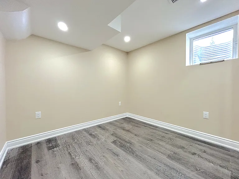 116 Blackburn Dr #2 — Photo 15