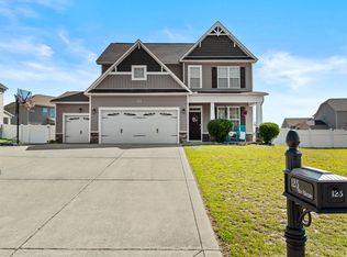 123 Tun Tavern Dr, Cameron, NC 28326