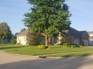 400 Neipswah Ave, Rantoul, IL 61866