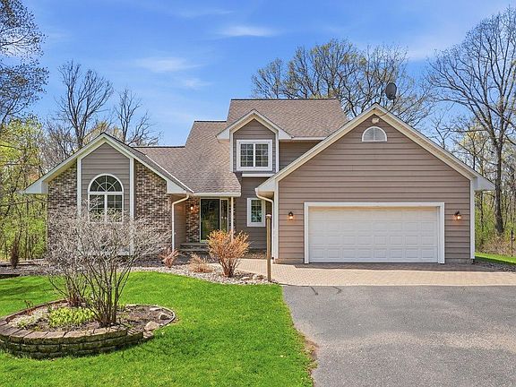 4th image of 208 Country Oaks Rd