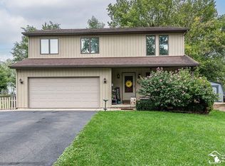 905 Mulhollen Dr, Monroe, MI 48161