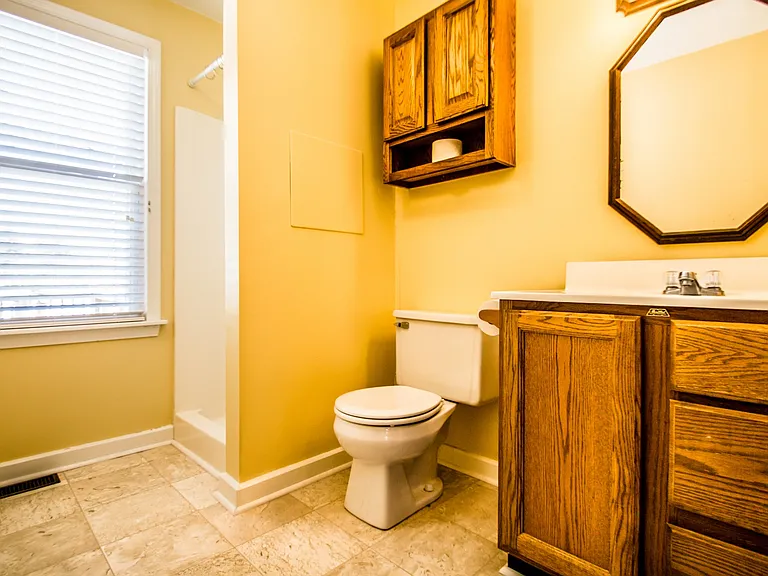 33 Welch Point Rd — Photo 9