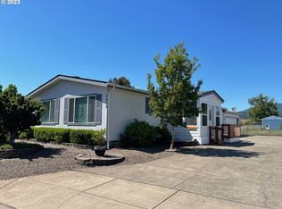 2458 Maia Loop, Springfield, OR 97477