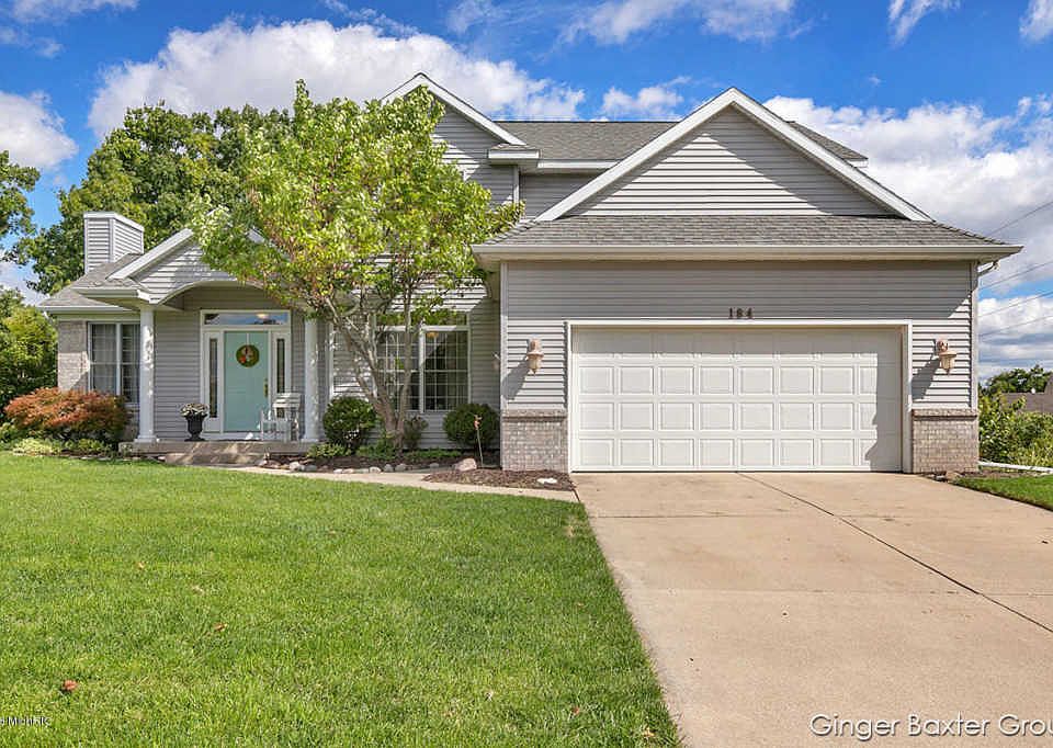 1st image of 184 Glen Carin Dr NE