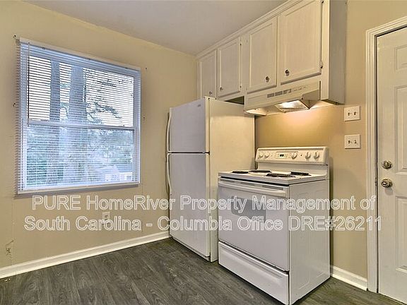3rd image of 1545 Lilly Ave