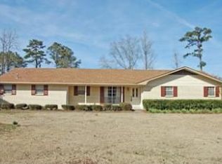 419 Yellow Pine Dr, Petal, MS 39465
