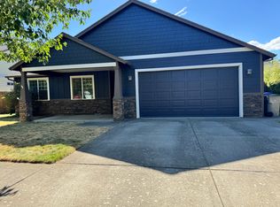 1550 4th St, Hood River, OR 97031