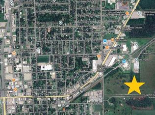 1600 E Cedar St, Angleton, TX 77515