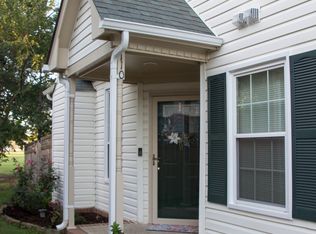 110 Seekright Dr, Yorktown, VA 23693