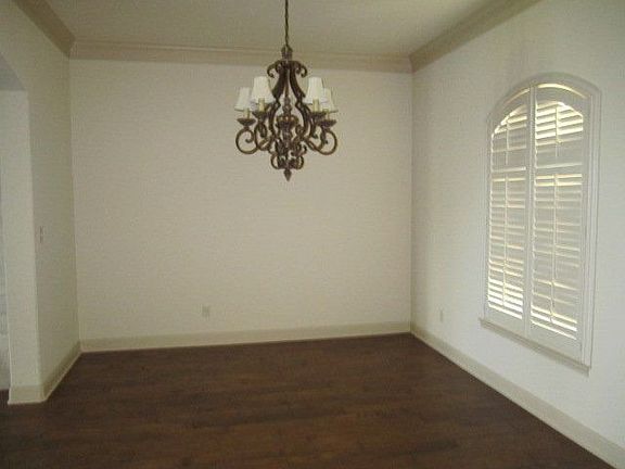 3rd image of 3595 Windrose Dr