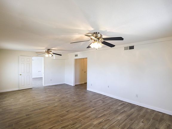 5th image of 8070 W Kirby St