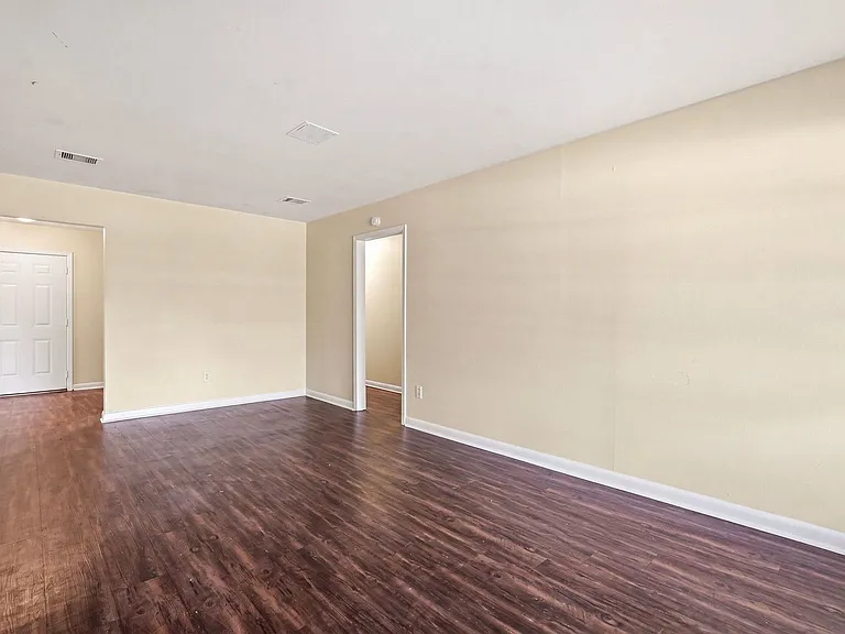 10227 Glenmawr Dr — Photo 21