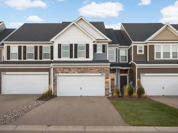 9616 4th St N, Lake Elmo, MN 55042