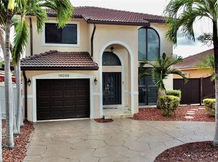 14048 NW 88th Pl, Miami Lakes, FL 33018