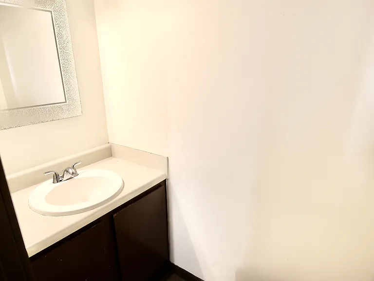 7160 Lauretta Ct — Photo 17