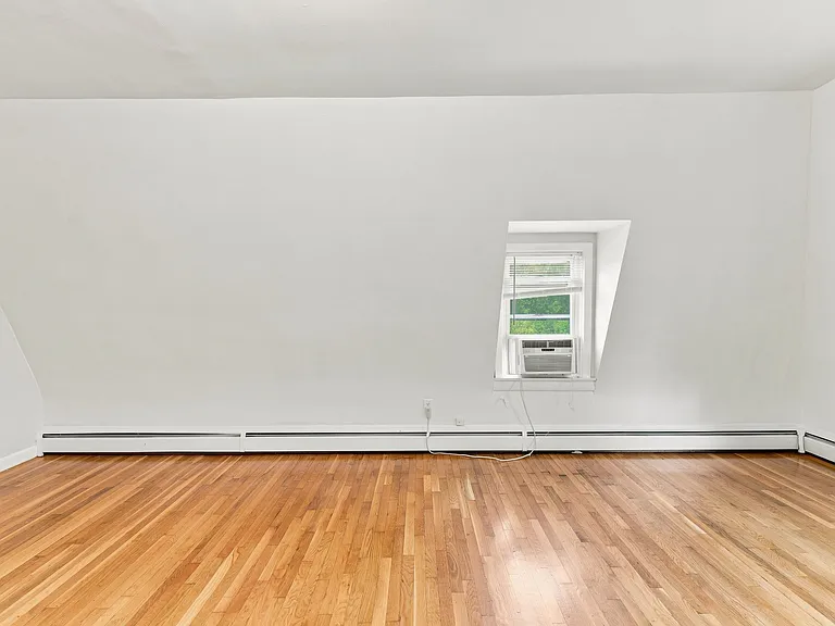 85 Parade St #3 — Photo 8